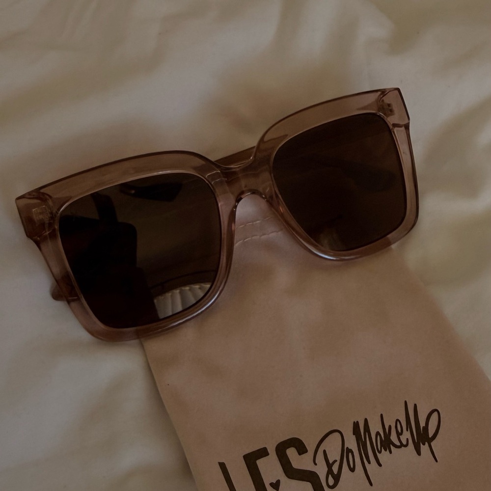 LesDoMakeup x Dime Rose Brown Square Sunglasses